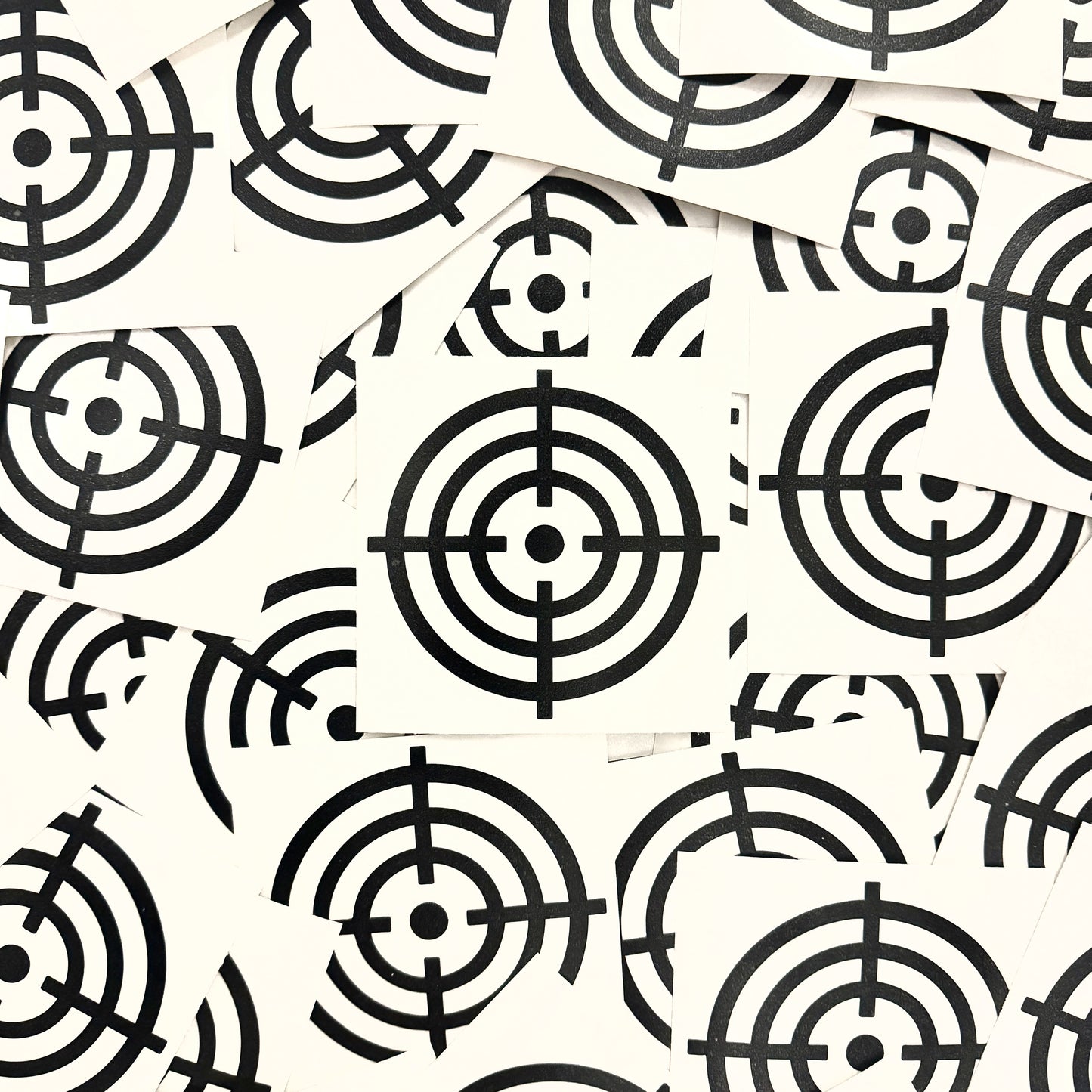 BLACK CROSSHAIR STICKER